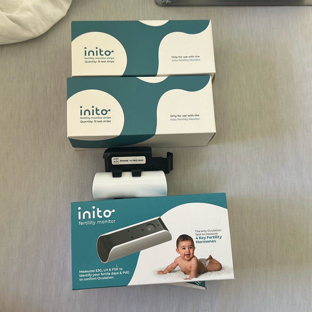Inito Fertility Monitor iPhone 14 Pro Max